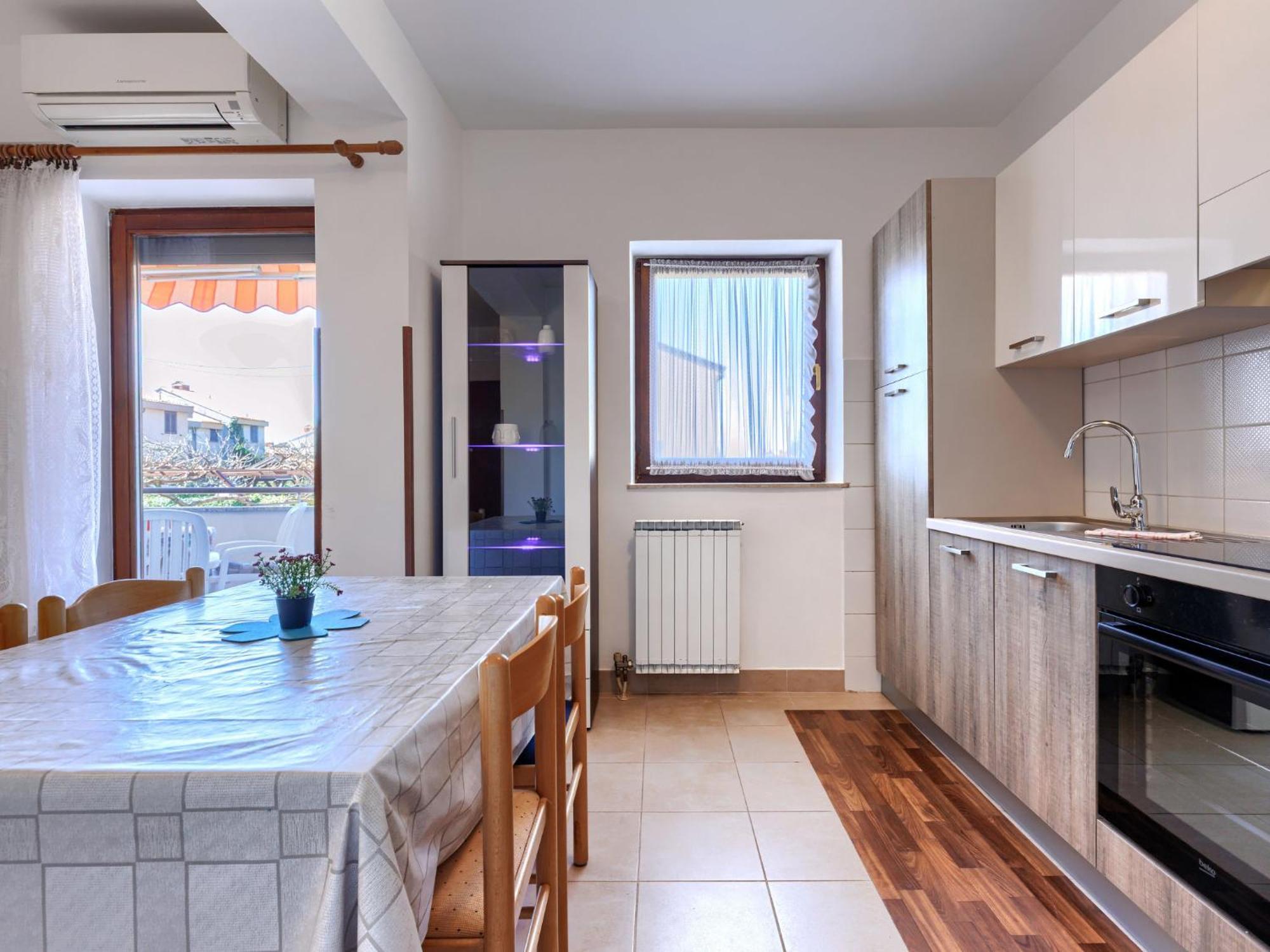 Zoki 2 By Interhome
